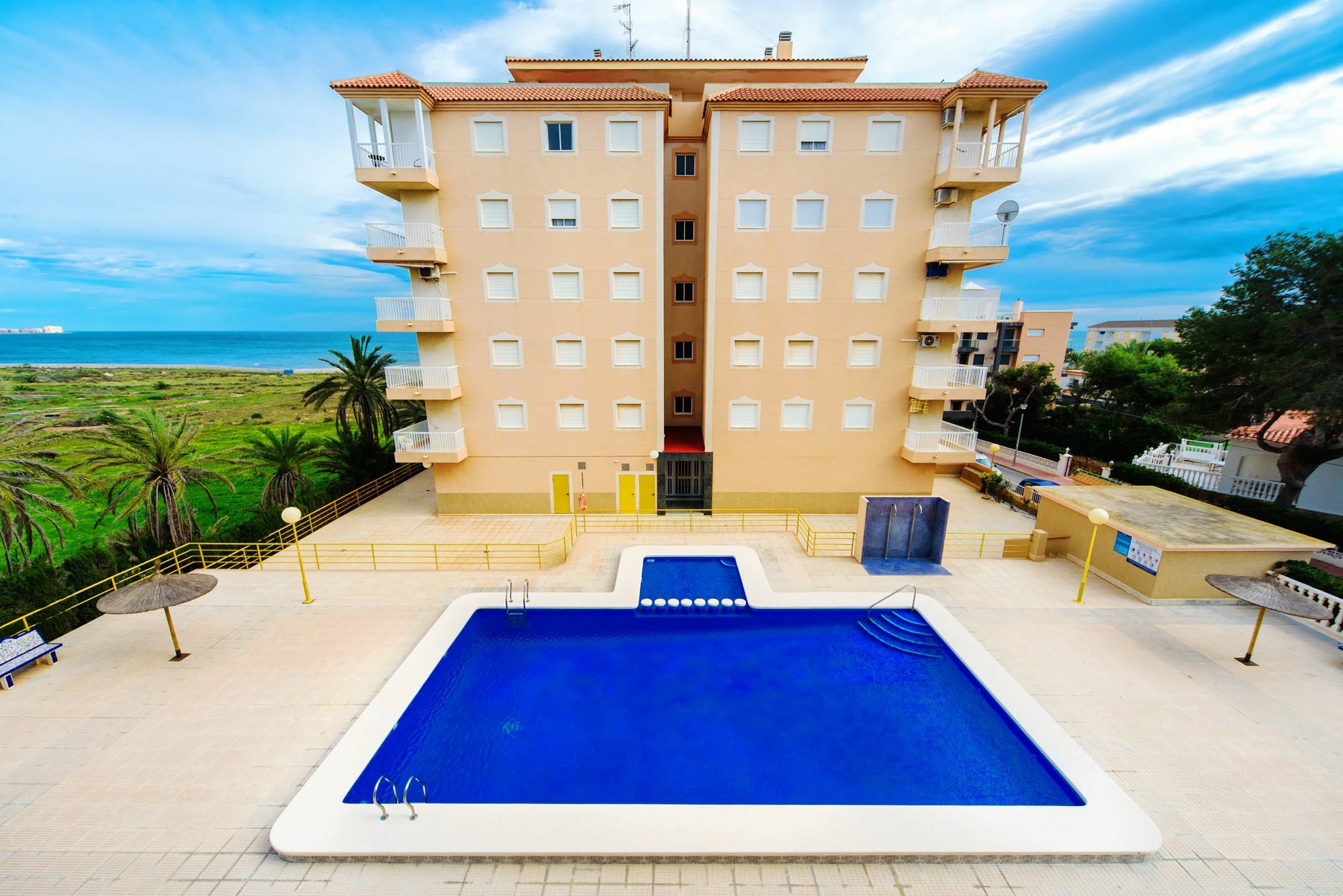 Espanhouse Pleamar 21 Torrevieja Exterior foto